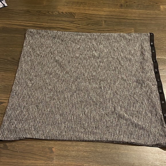 Lululemon Wrap Scarf - Picture 3 of 3